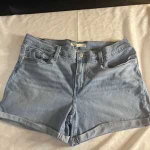 Levi’s Light Blue Denim Women's Shorts size 33